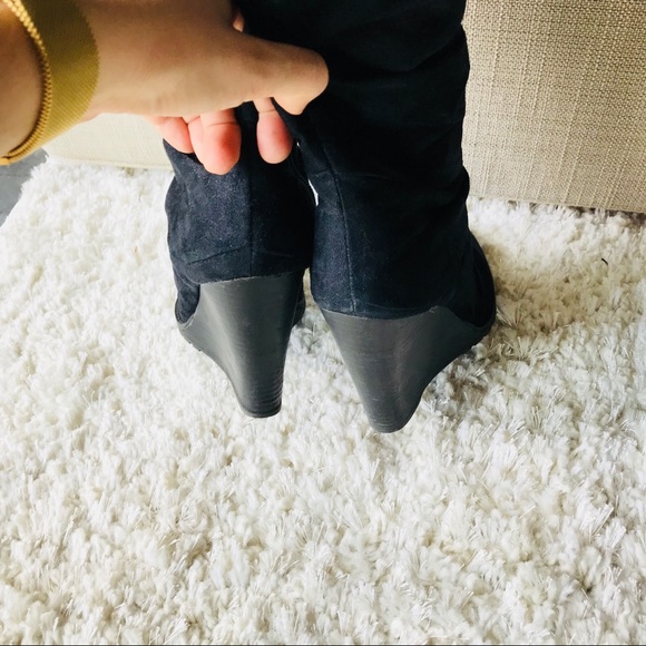 Aldo Suede Wedged Boots - Picture 4 of 5
